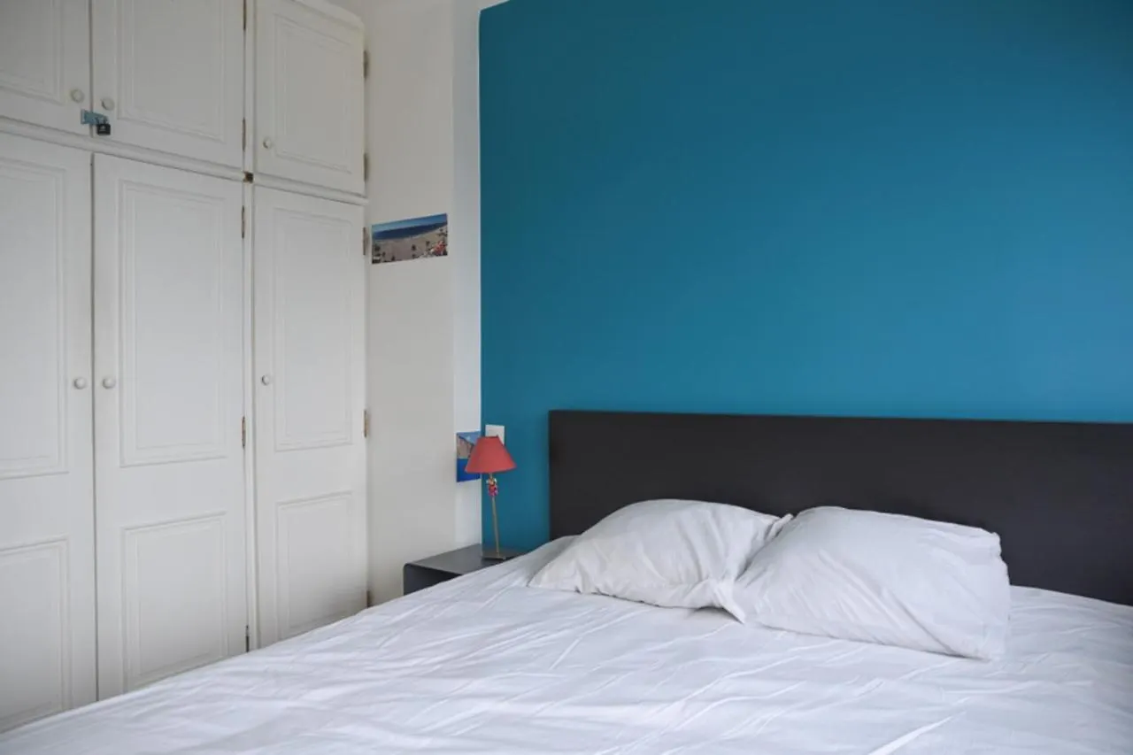 Appartamento 50 M Unoverlooked Nest With Eiffel Tower View