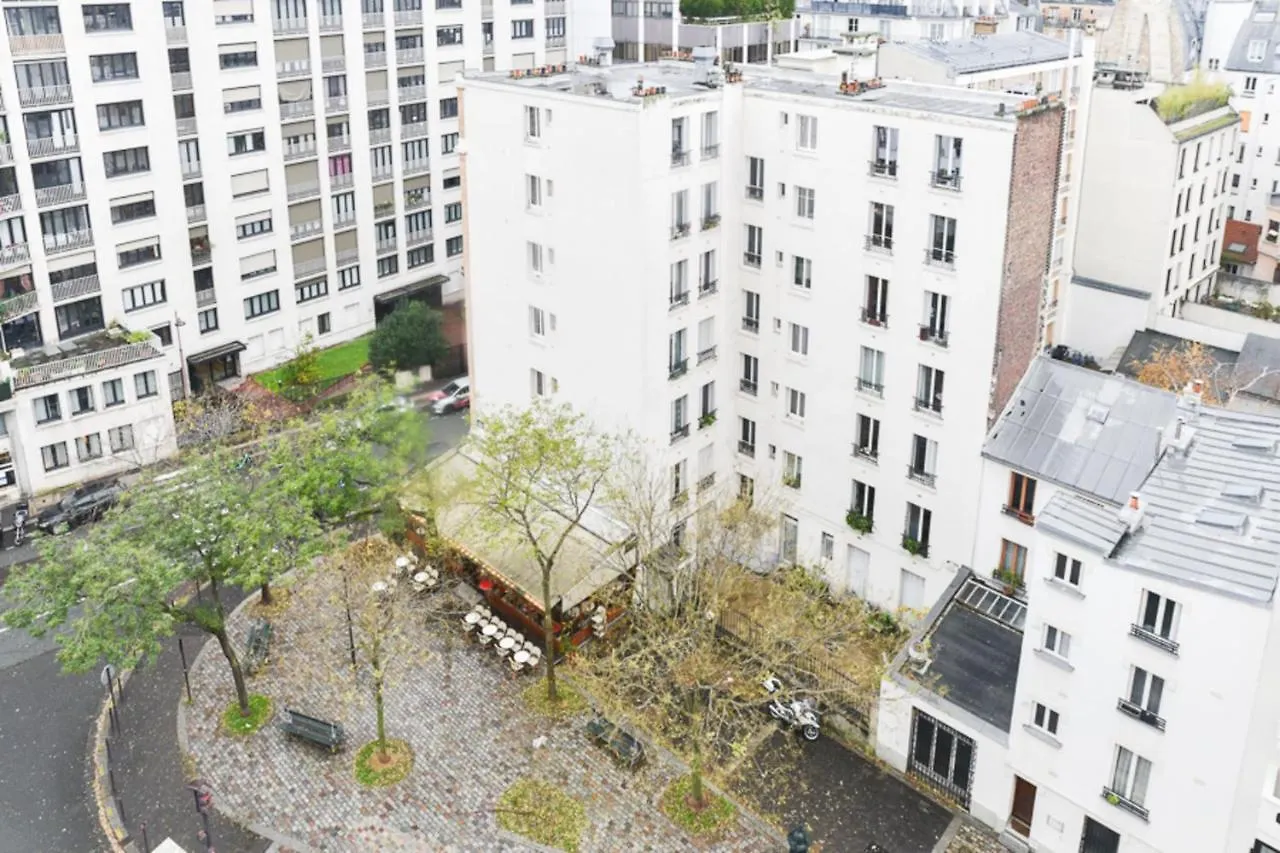 50 M Unoverlooked Nest With Eiffel Tower View Apartment